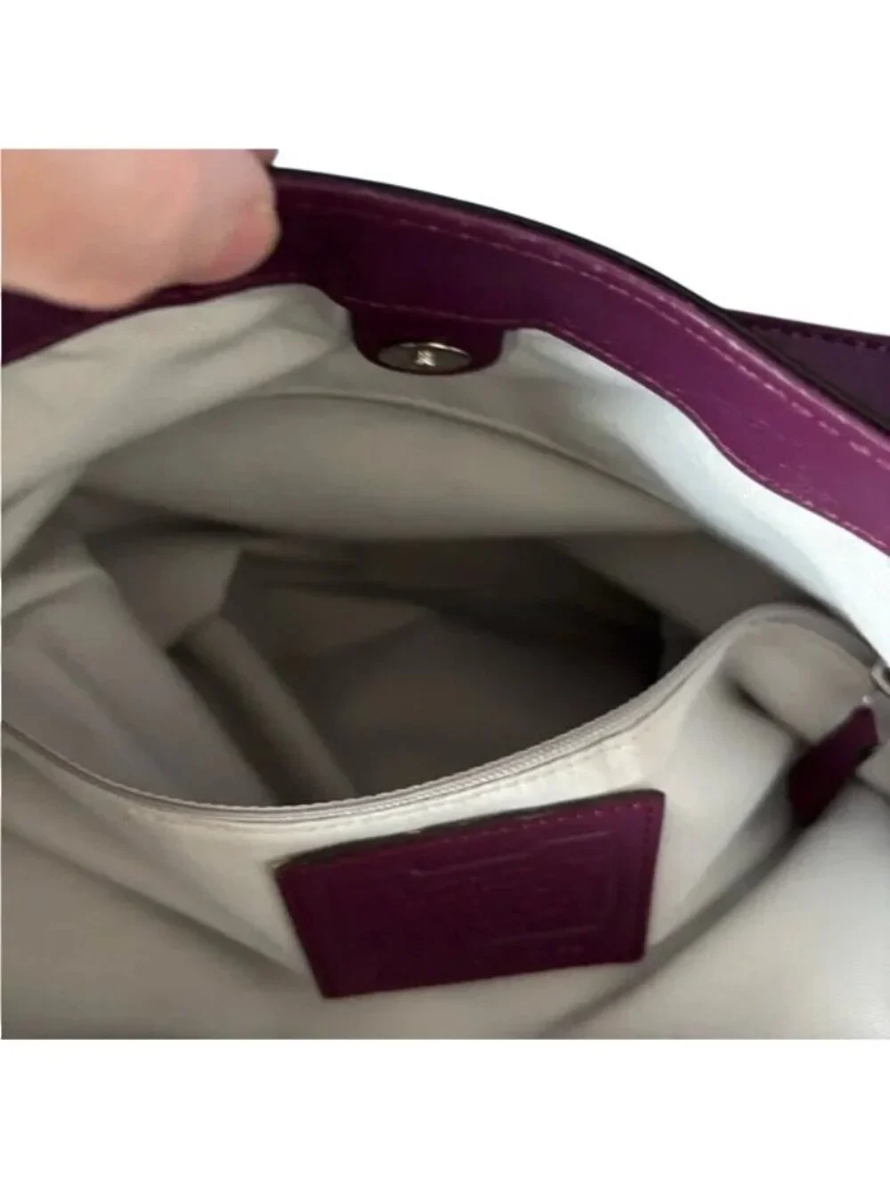 Coach Soho Purple Patent Leather Hobo Shoulder Bag - Picture 4 of 8